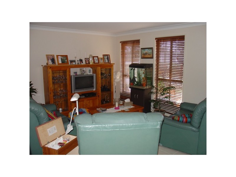26 Mercury Drive, Lake Tabourie NSW 2539