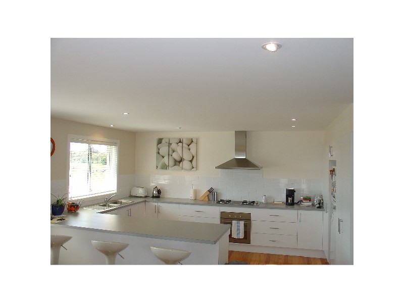 32 Huntingdale Drive, Mollymook NSW 2539