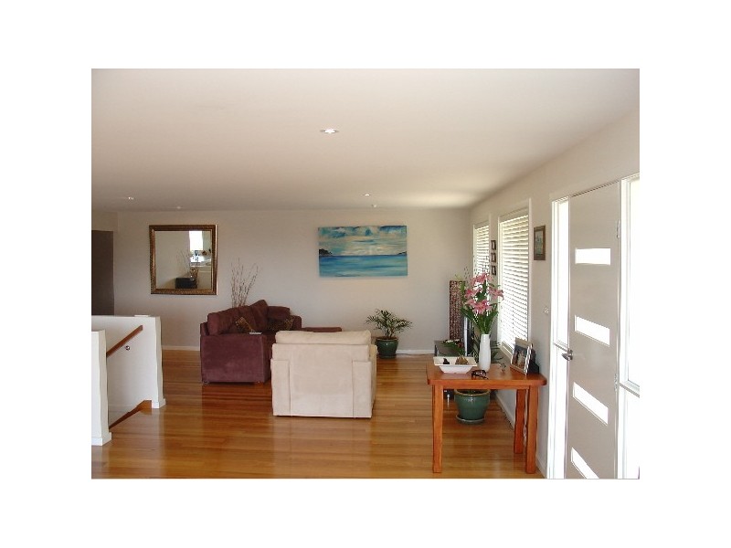 32 Huntingdale Drive, Mollymook NSW 2539