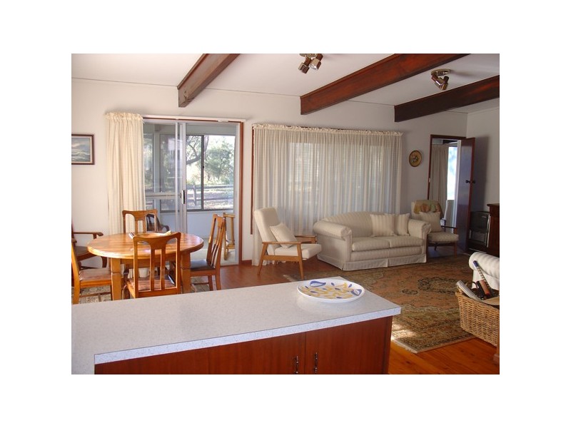 14 Oak Avenue, Tabourie Lake NSW 2539