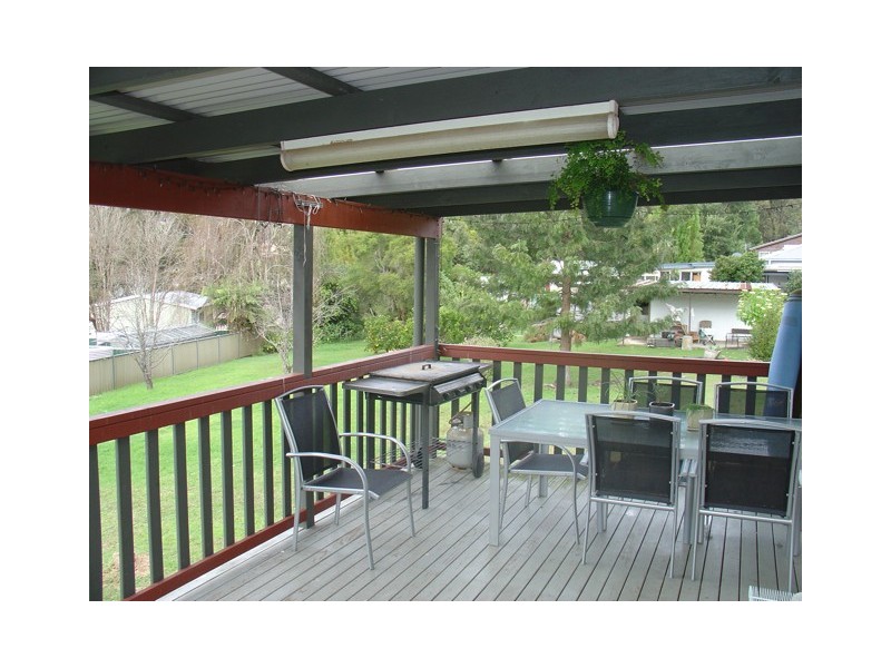 10 Cornfield Parade, Fishermans Paradise NSW 2539