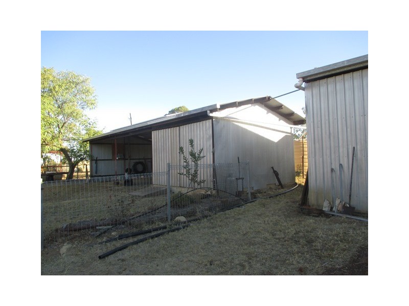 1253 CARNARVON DEVELOPMENTAL ROAD, Orange Hill QLD 4455