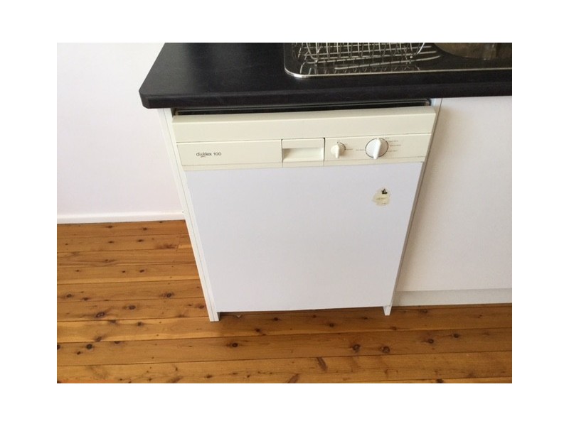 5 EAST STREET, Wallumbilla QLD 4428