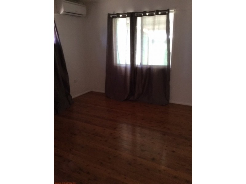 5 EAST STREET, Wallumbilla QLD 4428