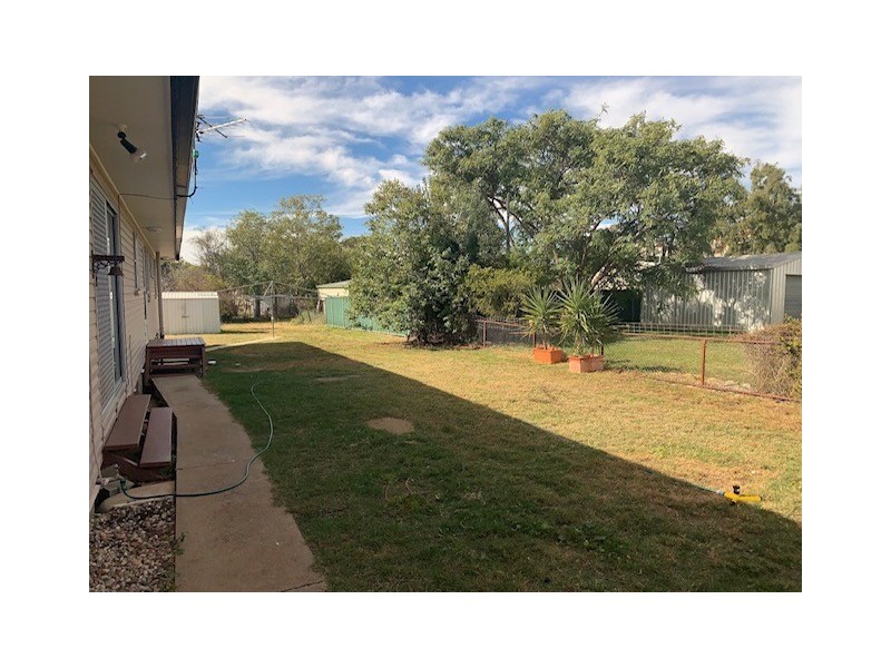 1 NUSS STREET, Roma QLD 4455