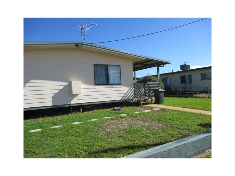 131 QUINTIN STREET, Roma QLD 4455