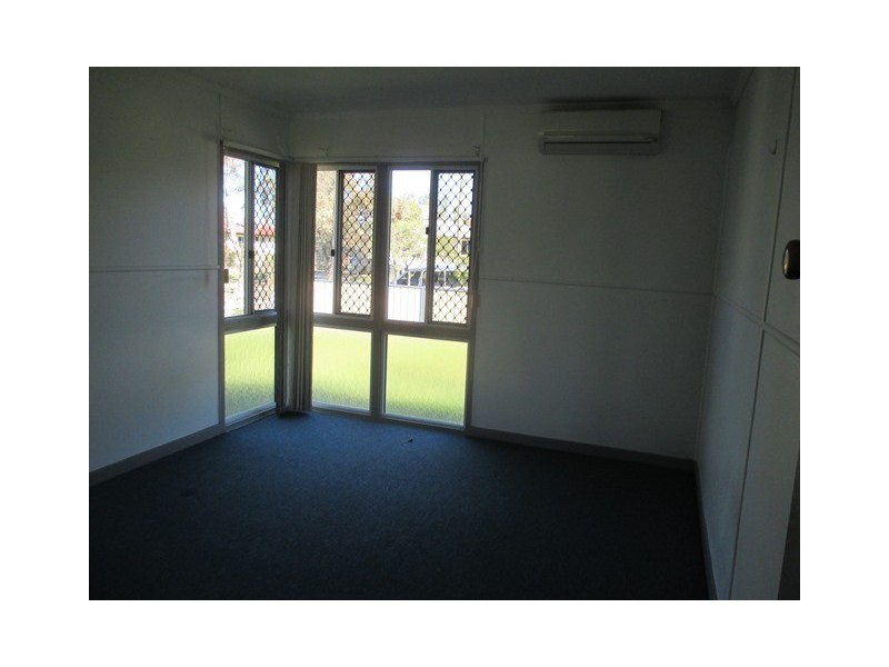 26 JACKSON STREET, Roma QLD 4455
