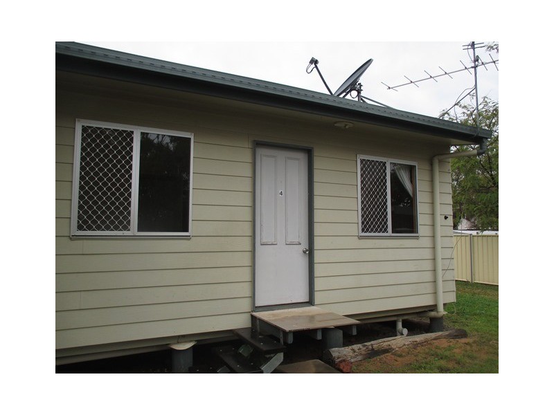 Unit4/76 RAGLAN STREET, Roma QLD 4455