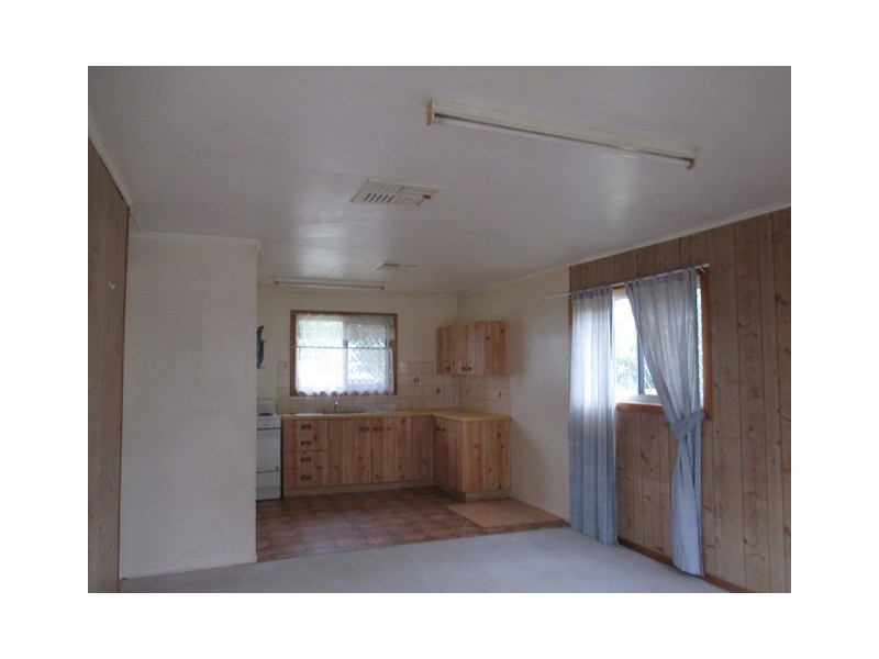 Unit4/76 RAGLAN STREET, Roma QLD 4455