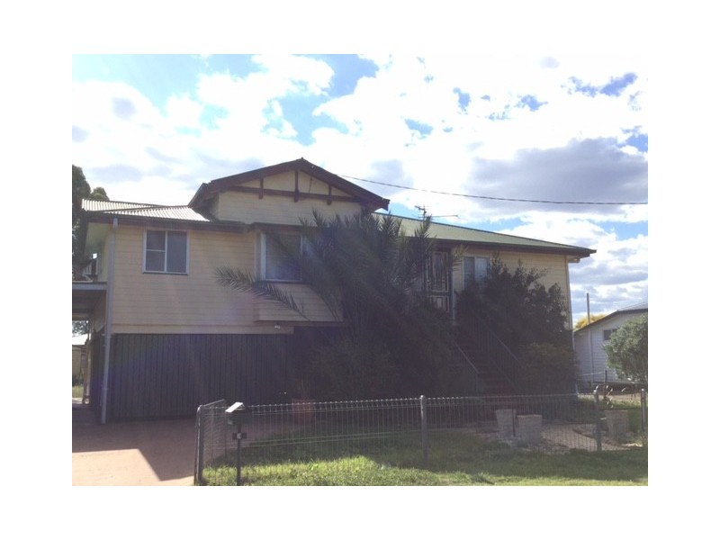 21 William Street, Roma QLD 4455