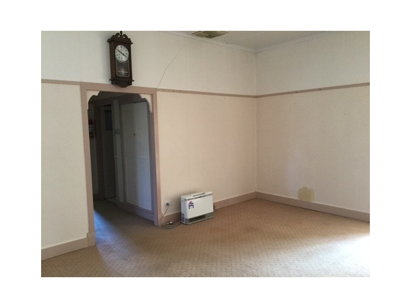 21 William Street, Roma QLD 4455