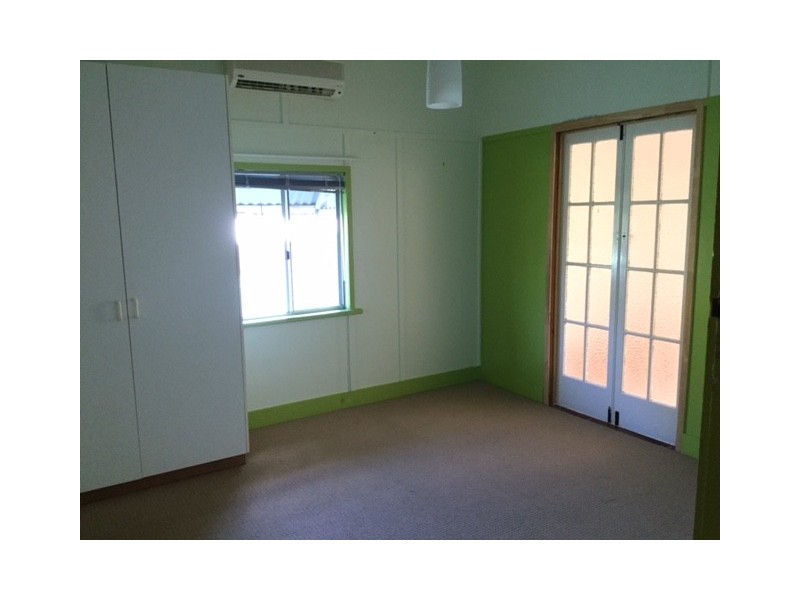 21 William Street, Roma QLD 4455