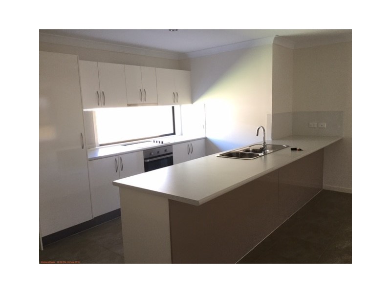 9 Highview Close, Roma QLD 4455
