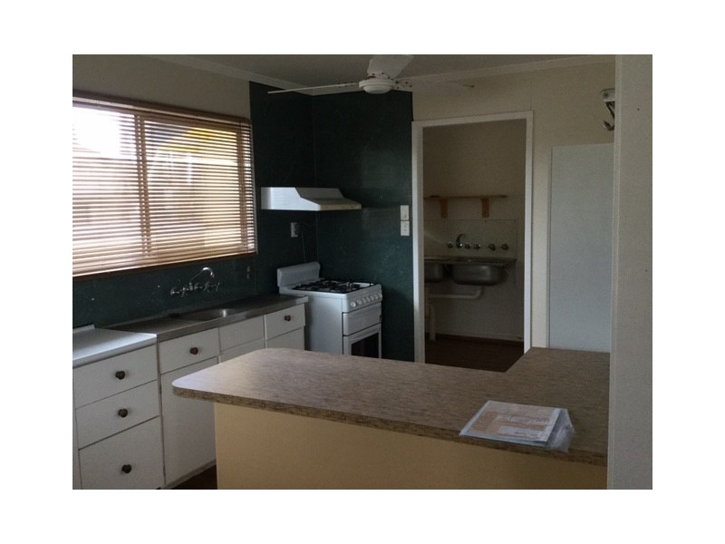 10 Foott Street, Roma QLD 4455