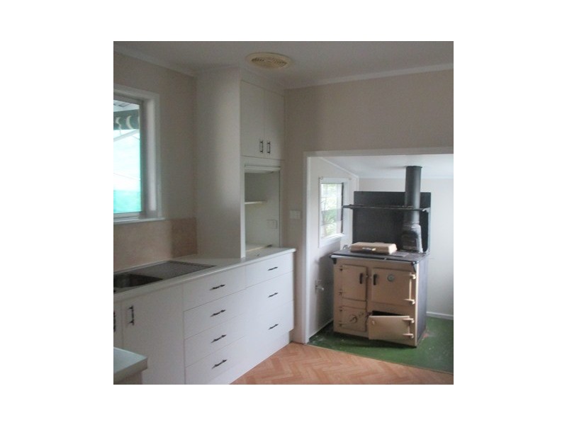 8 Queen Street, Roma QLD 4455