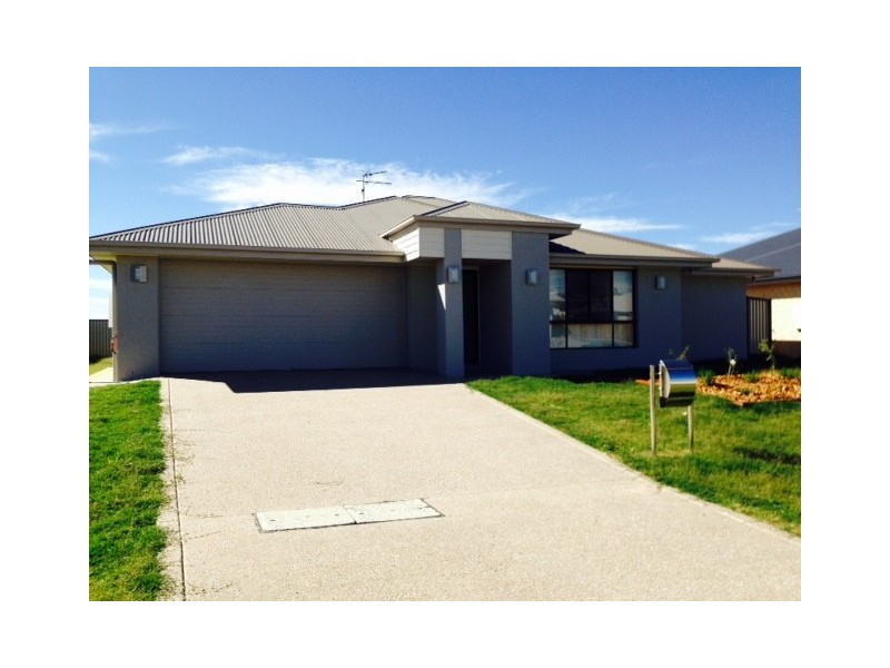 5 Wheeler Drive, Roma QLD 4455