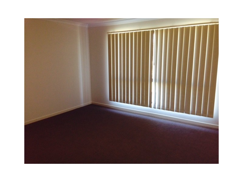 5 Wheeler Drive, Roma QLD 4455