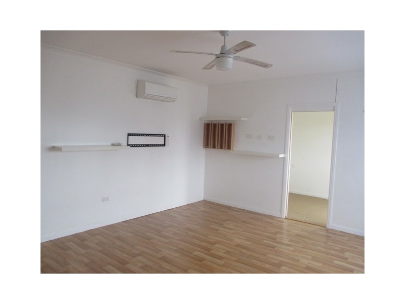 16 FOWLES STREET, Roma QLD 4455