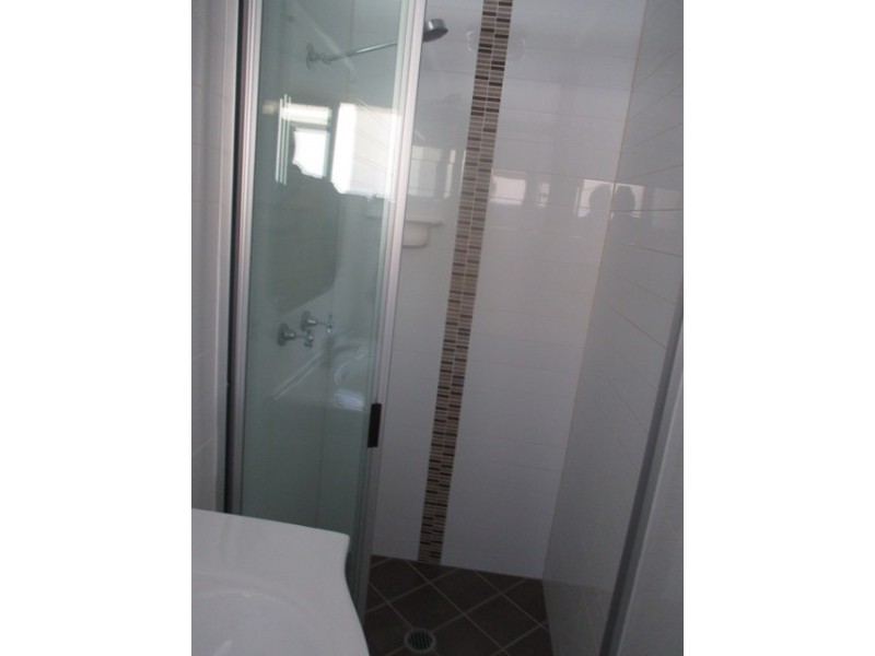 2c BORLAND STREET, Roma QLD 4455