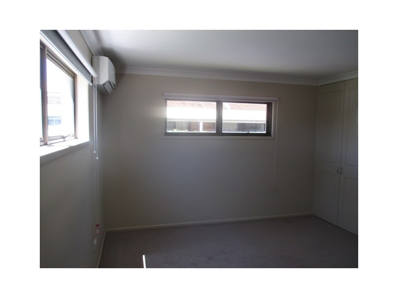 2c BORLAND STREET, Roma QLD 4455