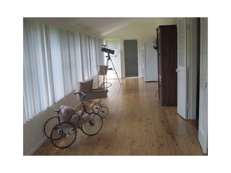 42 EDWARDES STREET, Roma QLD 4455