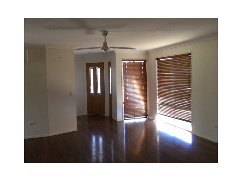 39 DOWNS STREET, Roma QLD 4455