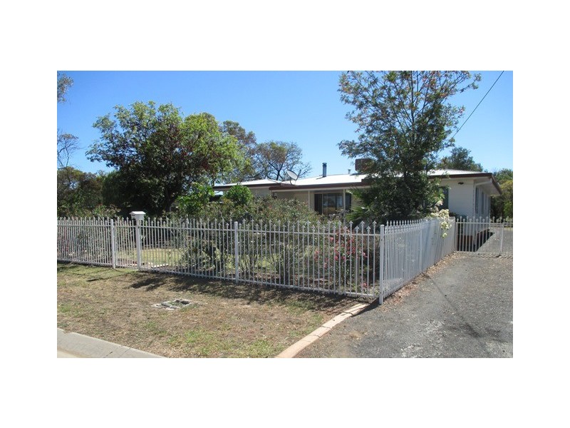 53 COTTELL STREET, Roma QLD 4455