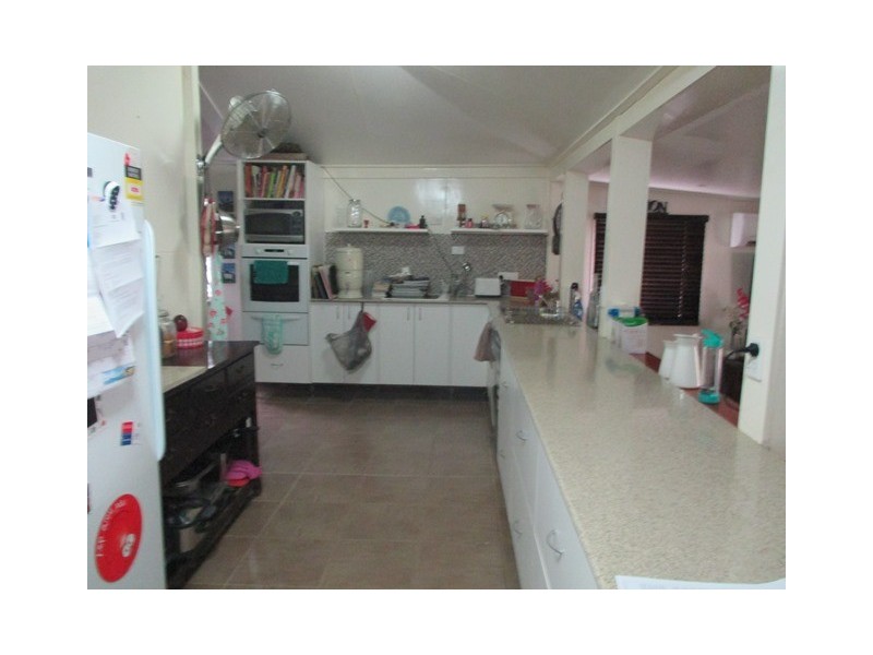 6 GREGORY STREET, Roma QLD 4455