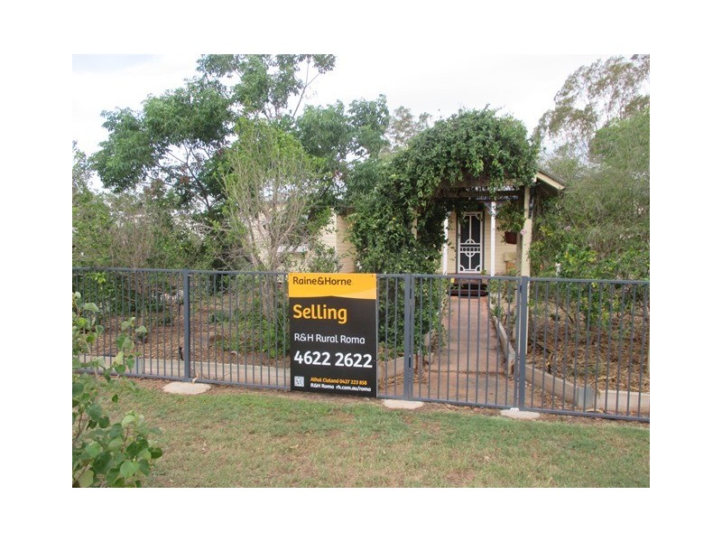 6 GREGORY STREET, Roma QLD 4455