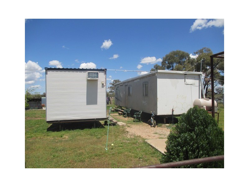 385 SWANS ROAD, Wallumbilla QLD 4428