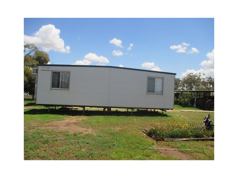 385 SWANS ROAD, Wallumbilla QLD 4428