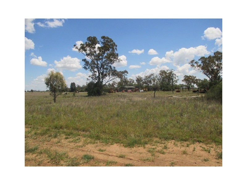 385 SWANS ROAD, Wallumbilla QLD 4428