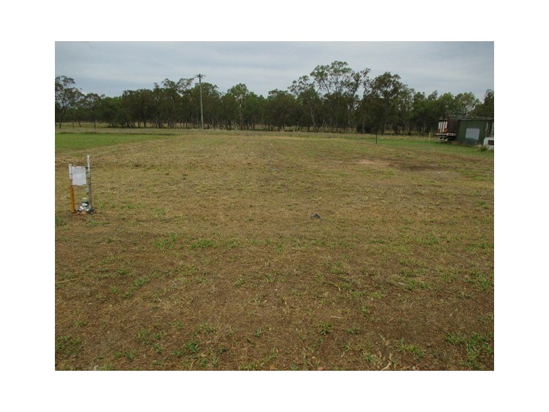 7 RAILWAY PARADE, Injune QLD 4454