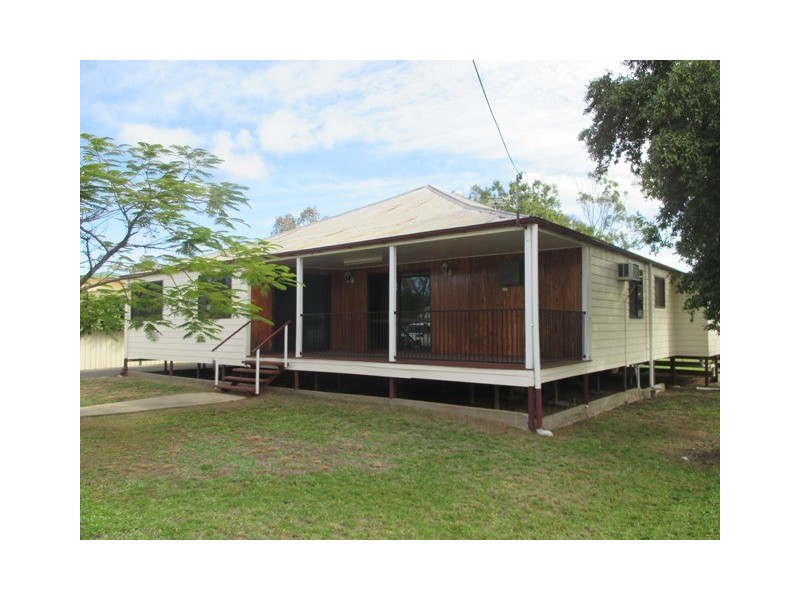 109 Charles Street, Roma QLD 4455