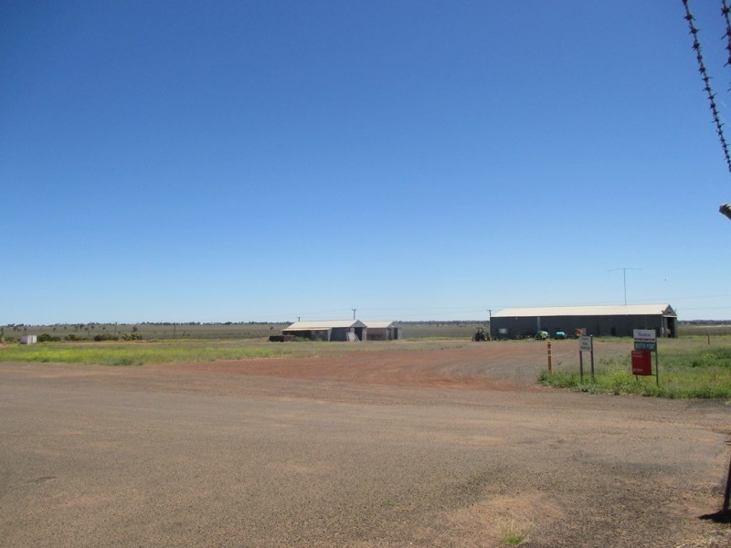 21-39 CURREY STREET, Roma QLD 4455