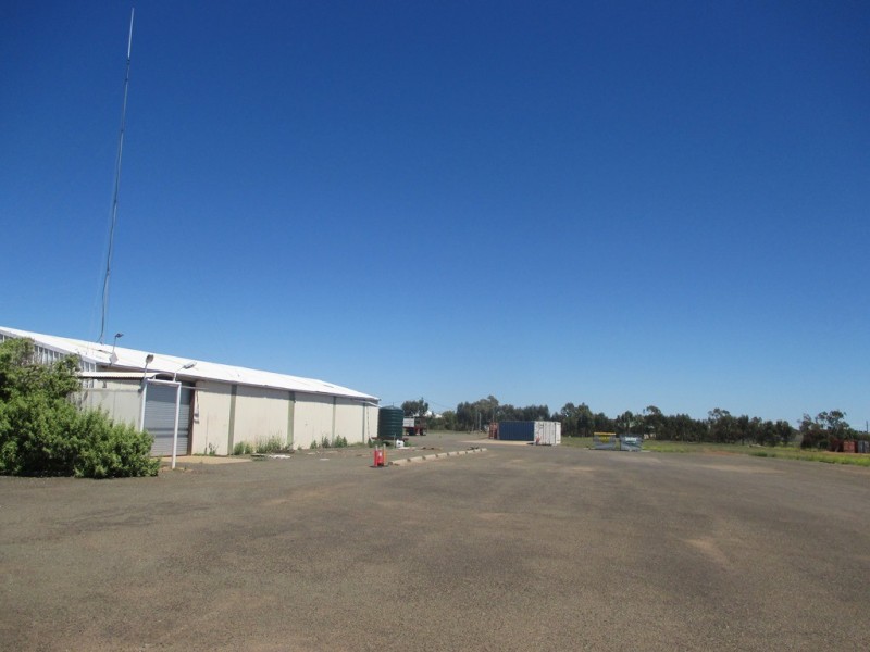 21-39 CURREY STREET, Roma QLD 4455