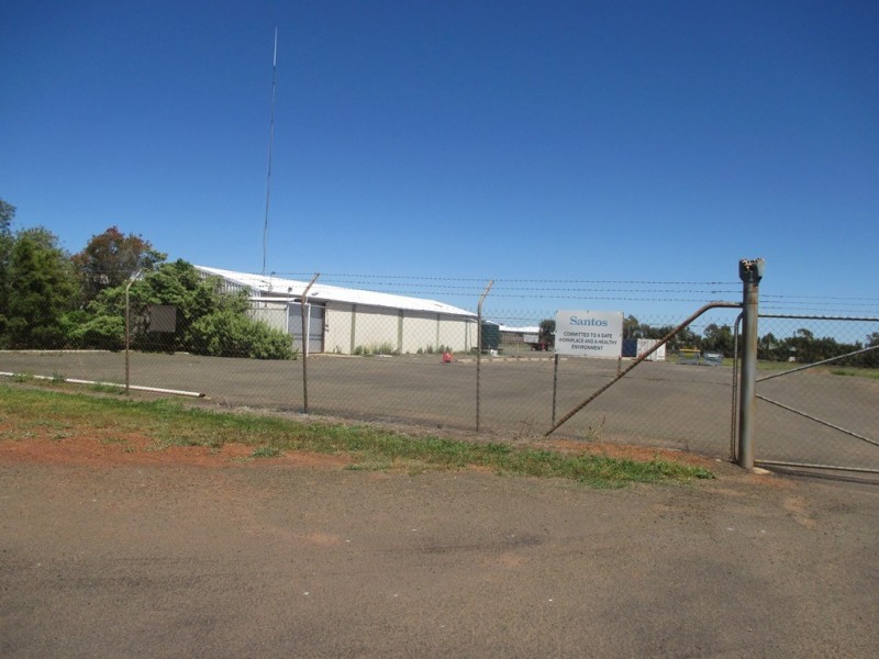 21-39 CURREY STREET, Roma QLD 4455