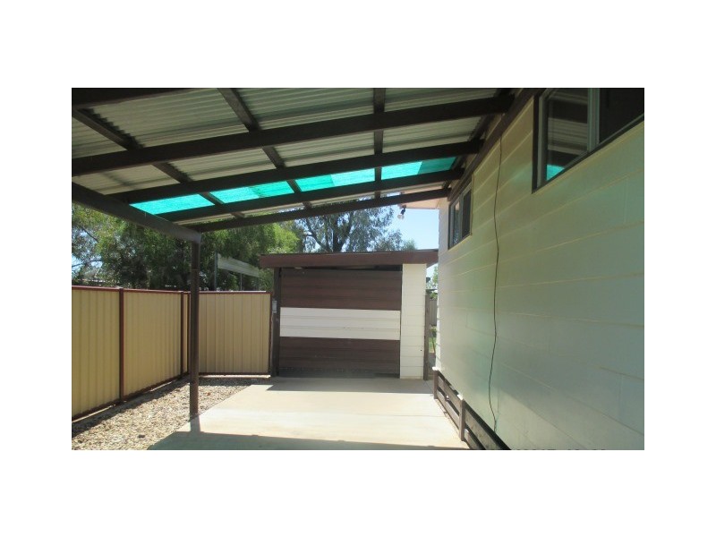 88 HAWTHORNE STREET, Roma QLD 4455