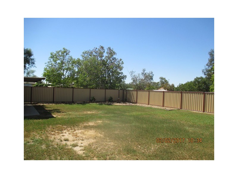 88 HAWTHORNE STREET, Roma QLD 4455