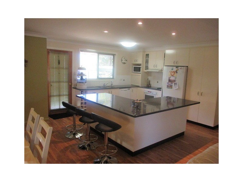 9 ELMER STREET, Roma QLD 4455