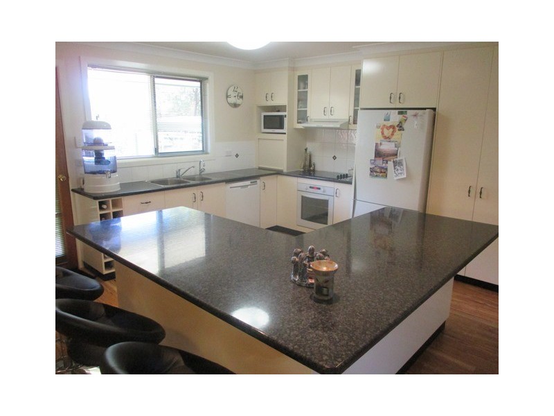 9 ELMER STREET, Roma QLD 4455