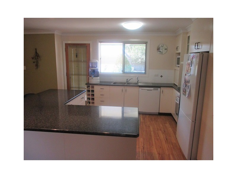 9 ELMER STREET, Roma QLD 4455