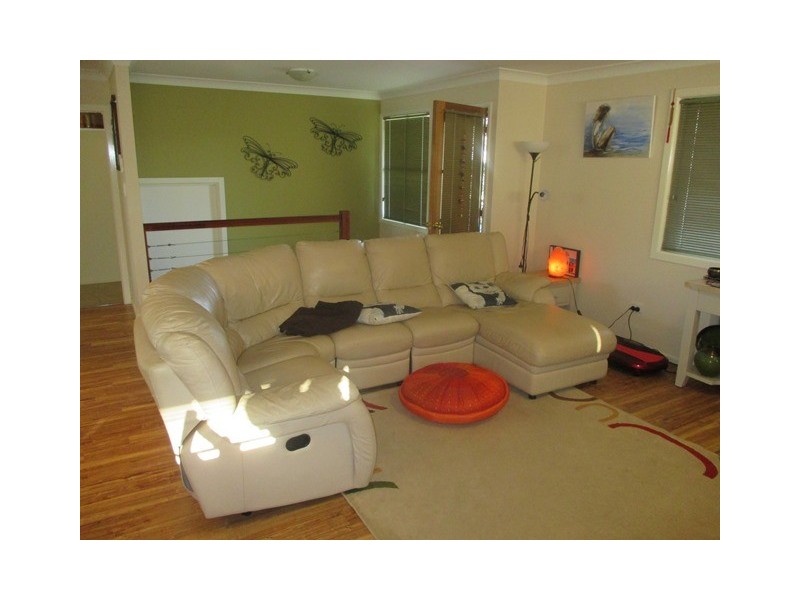 9 ELMER STREET, Roma QLD 4455