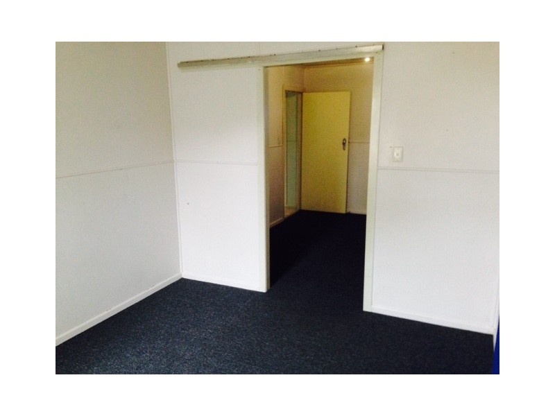 9 Derry Street, Roma QLD 4455