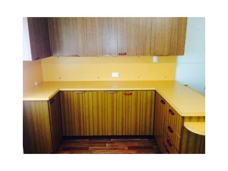 9 Derry Street, Roma QLD 4455