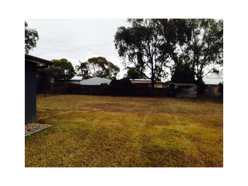 9 Derry Street, Roma QLD 4455