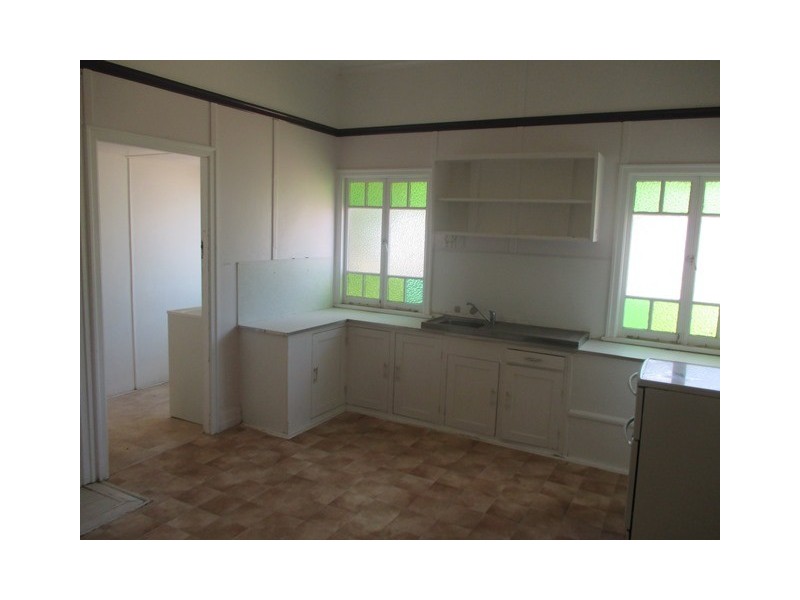 175 MCDOWALL STREET, Roma QLD 4455