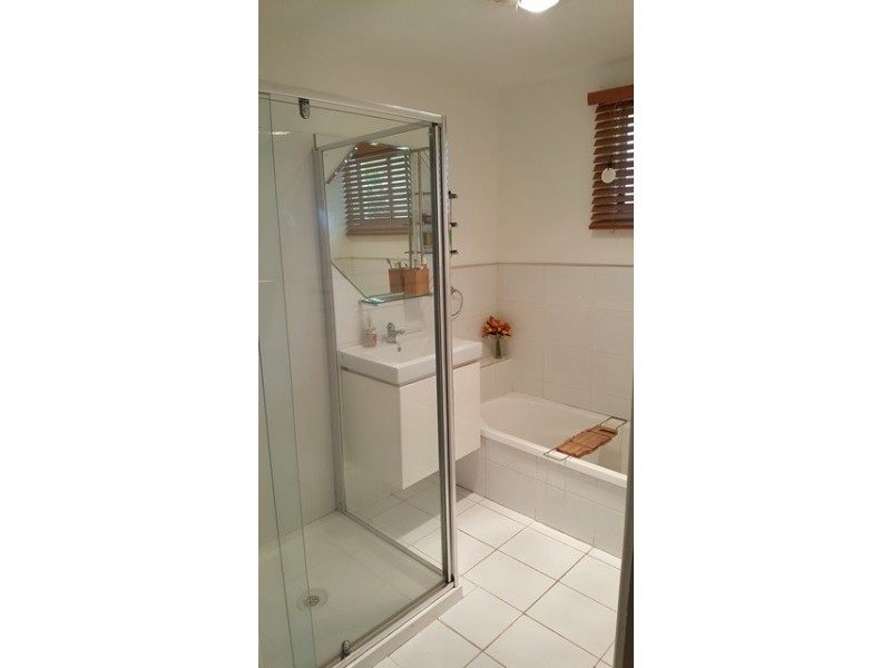 28 HOWARD STREET, Roma QLD 4455