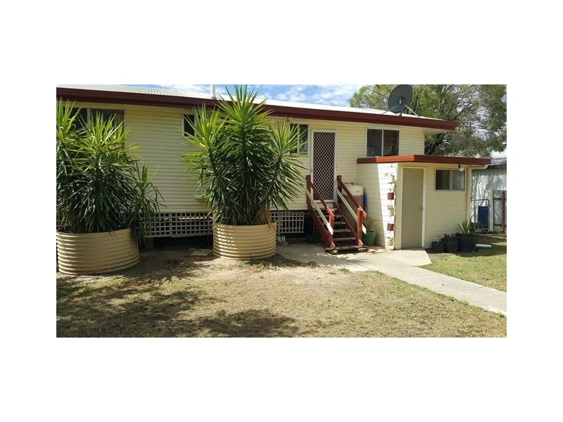 28 HOWARD STREET, Roma QLD 4455