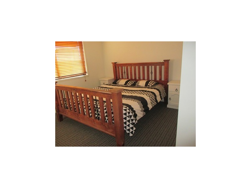 124 BOWEN STREET, Roma QLD 4455